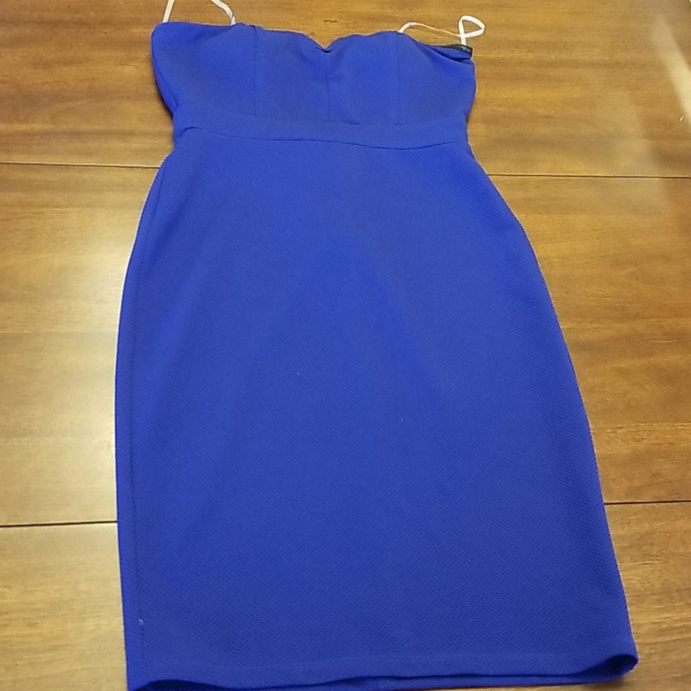 Blue strapless dress